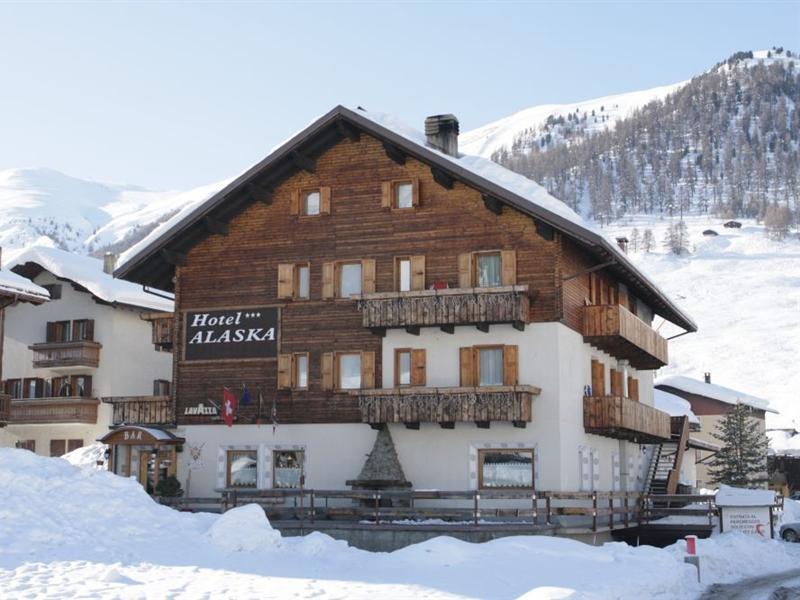 Hotel Alaska Livigno Bagian luar foto