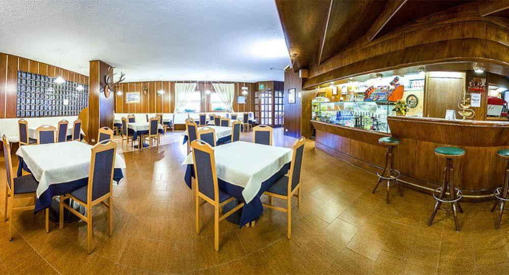 Hotel Alaska Livigno Bagian luar foto