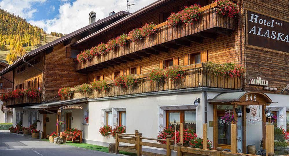 Hotel Alaska Livigno Bagian luar foto