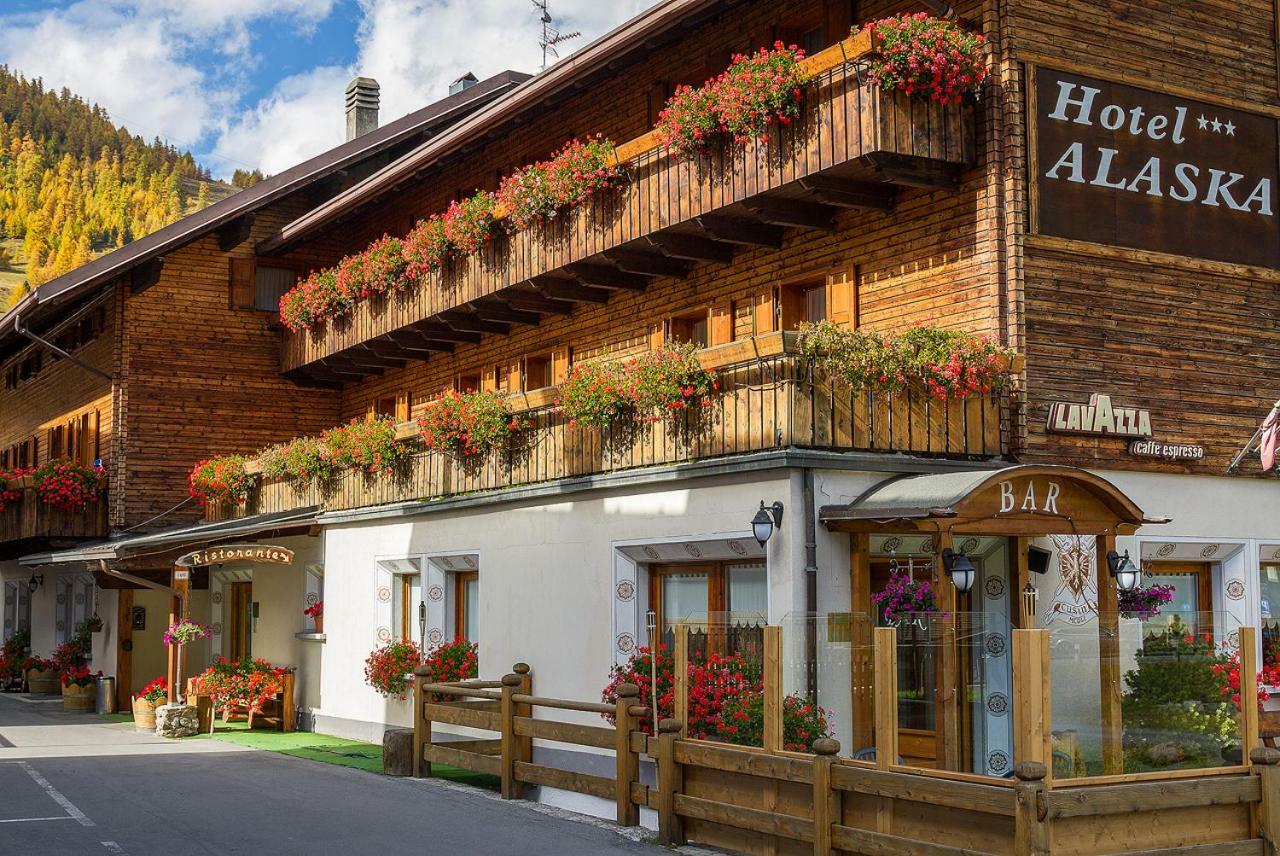 Hotel Alaska Livigno Bagian luar foto