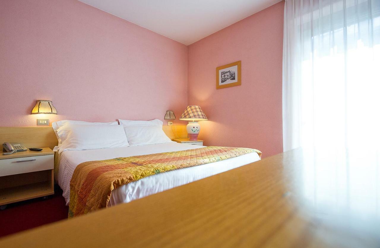 Hotel Alaska Livigno Bagian luar foto